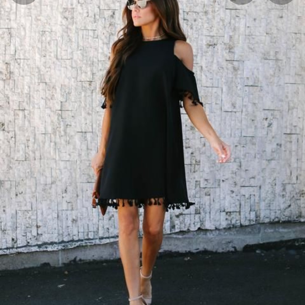 Vici cold shoulder tassel dress